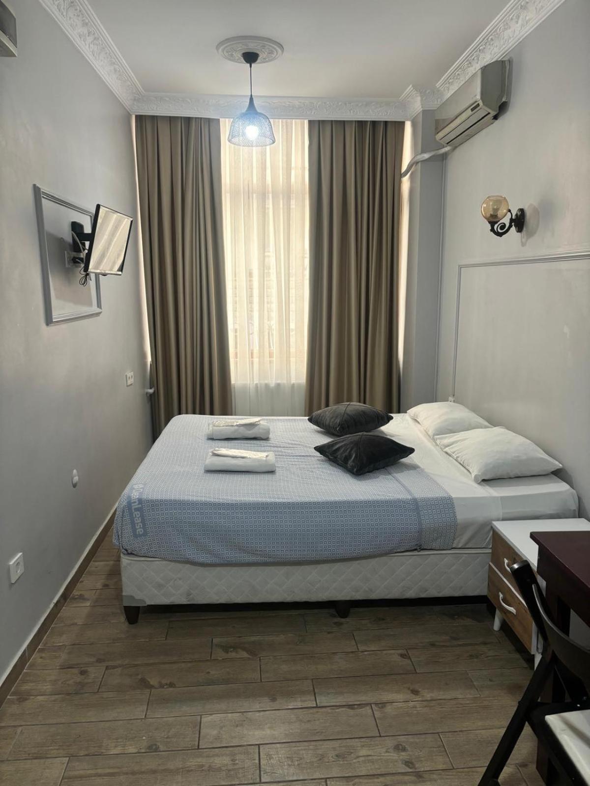 Apart Otel Mara Taxim İstanbul